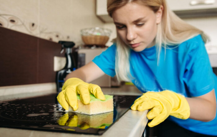 how to clean glass stove top